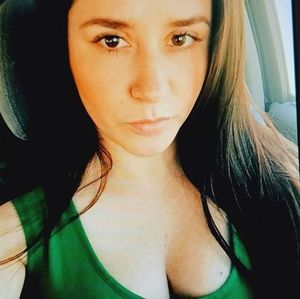 Meet your Posher, Juventina